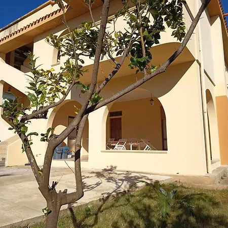 Casa de Férias Sardinian Wind House , Sud Sardegna *